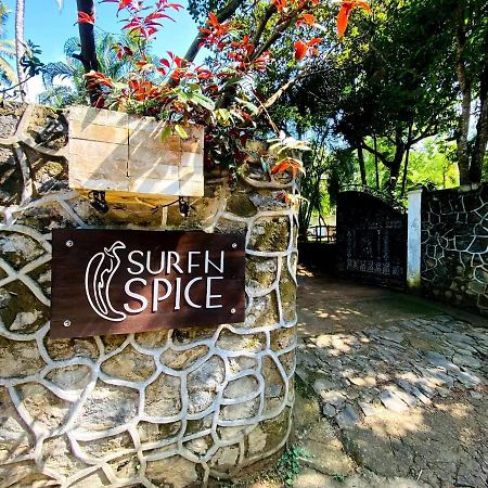 Hotel Surf N Spice - Hiriketiya Dikwella Sur Exterior foto