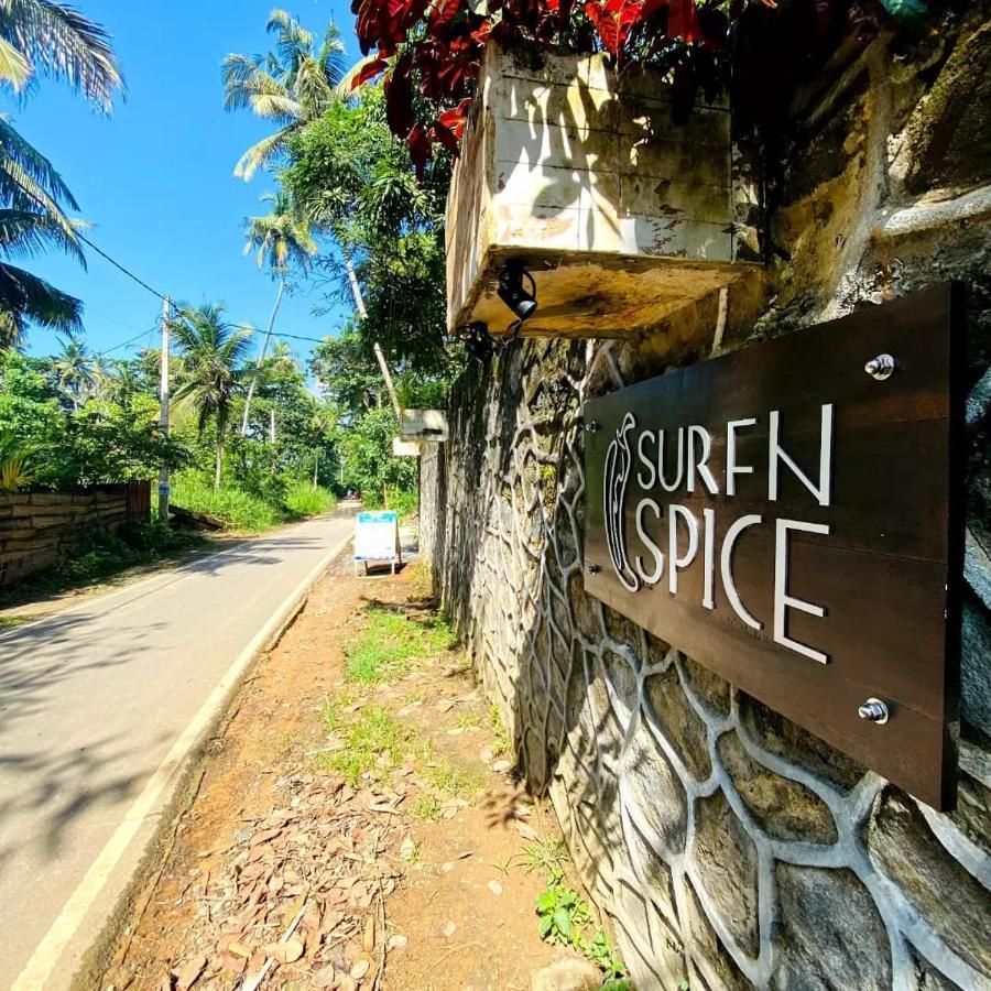 Hotel Surf N Spice - Hiriketiya Dikwella Sur Exterior foto