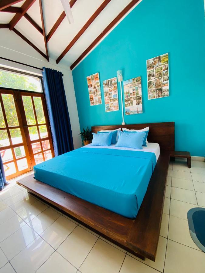Hotel Surf N Spice - Hiriketiya Dikwella Sur Exterior foto