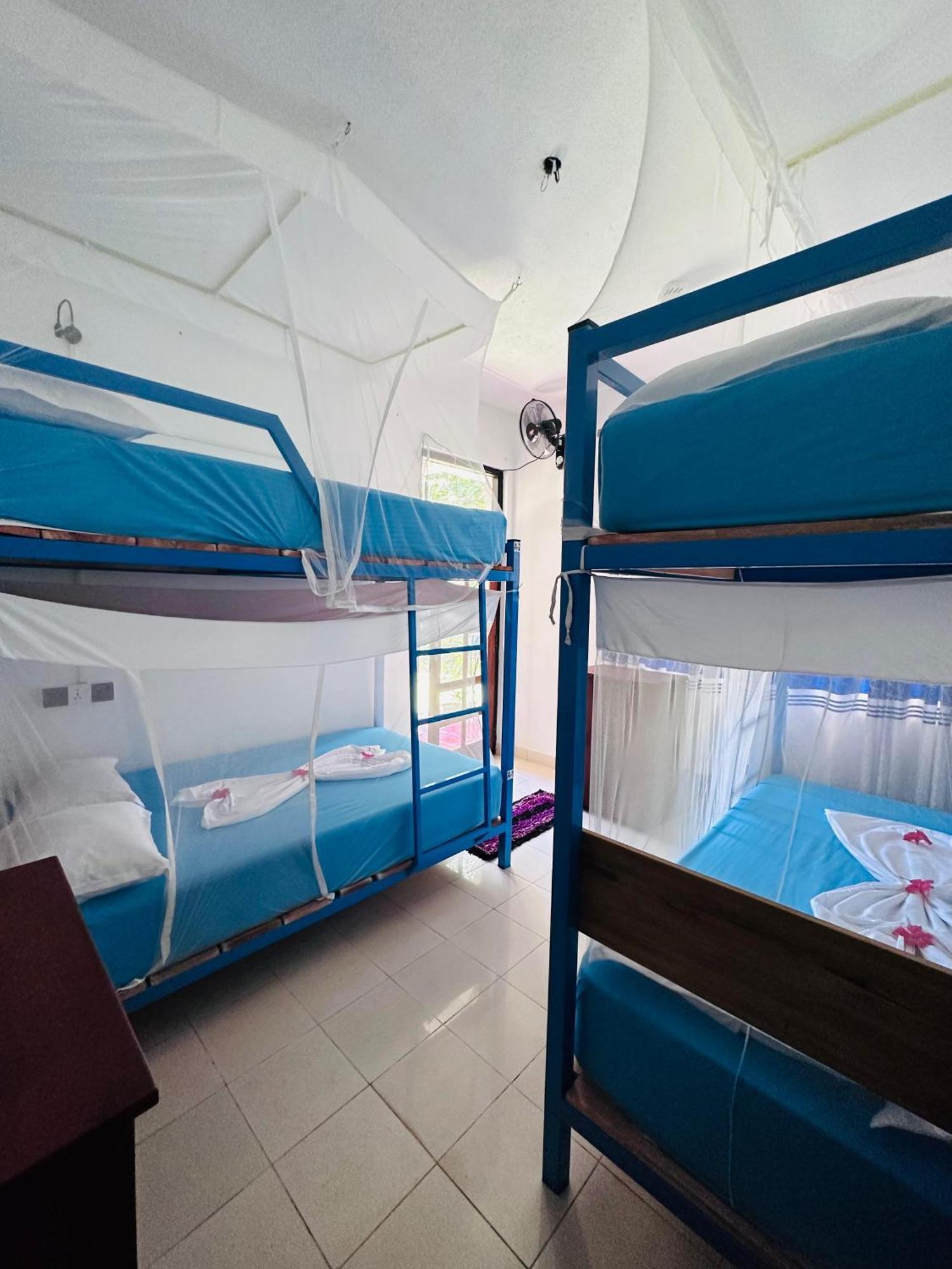 Hotel Surf N Spice - Hiriketiya Dikwella Sur Exterior foto